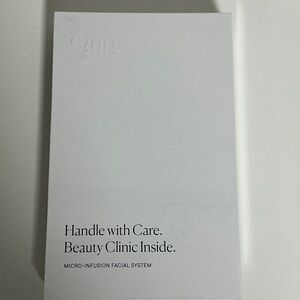 Qure White Micro-Infusion Skincare Tool